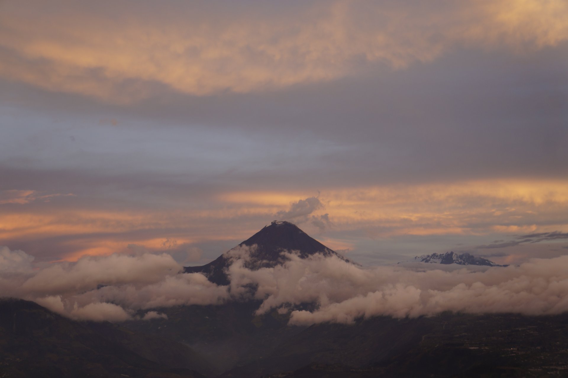TransViator | Transfer y Transporte Turistico en Ecuador