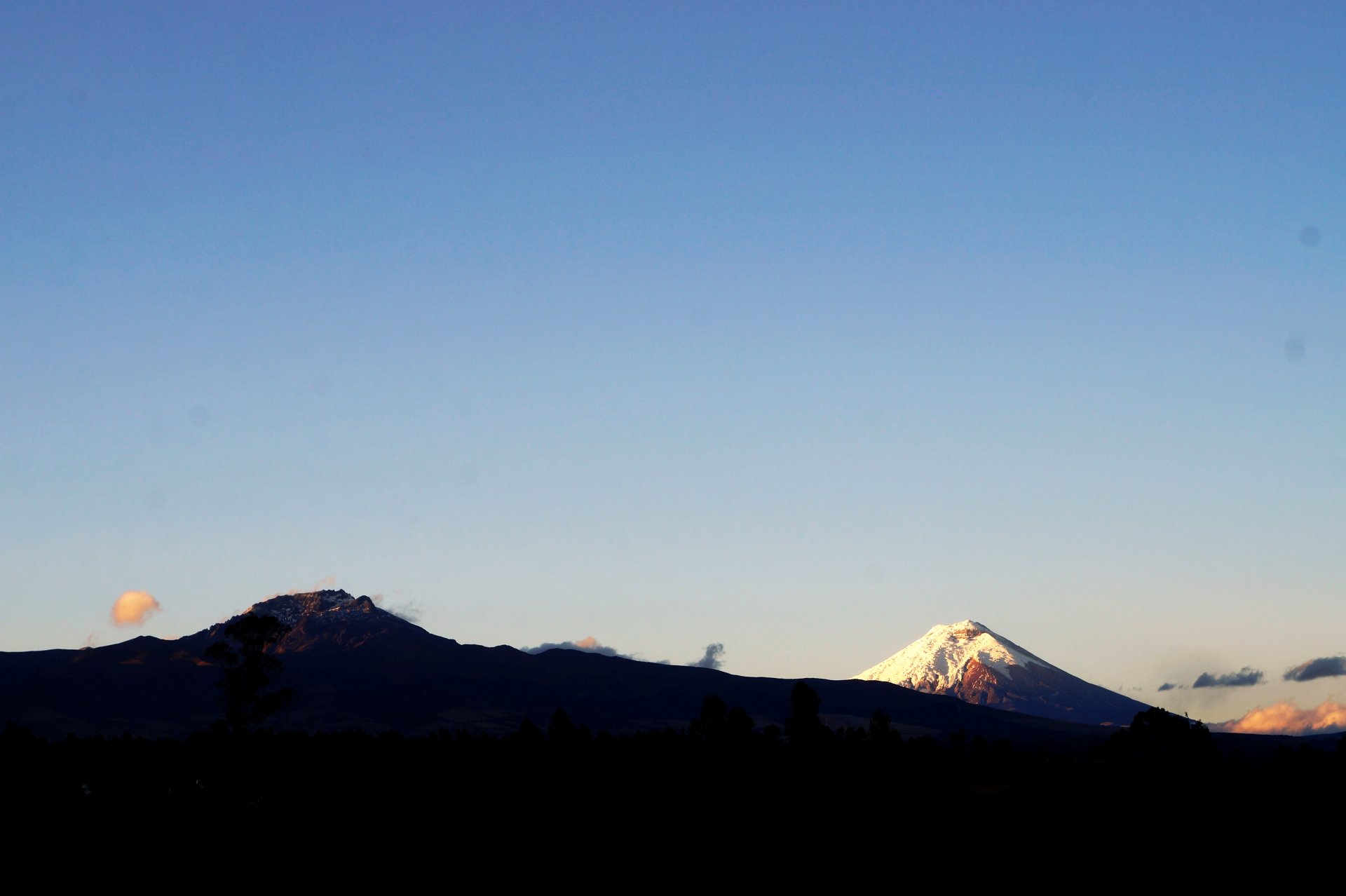 TransViator | Transfer y Transporte Turistico en Ecuador
