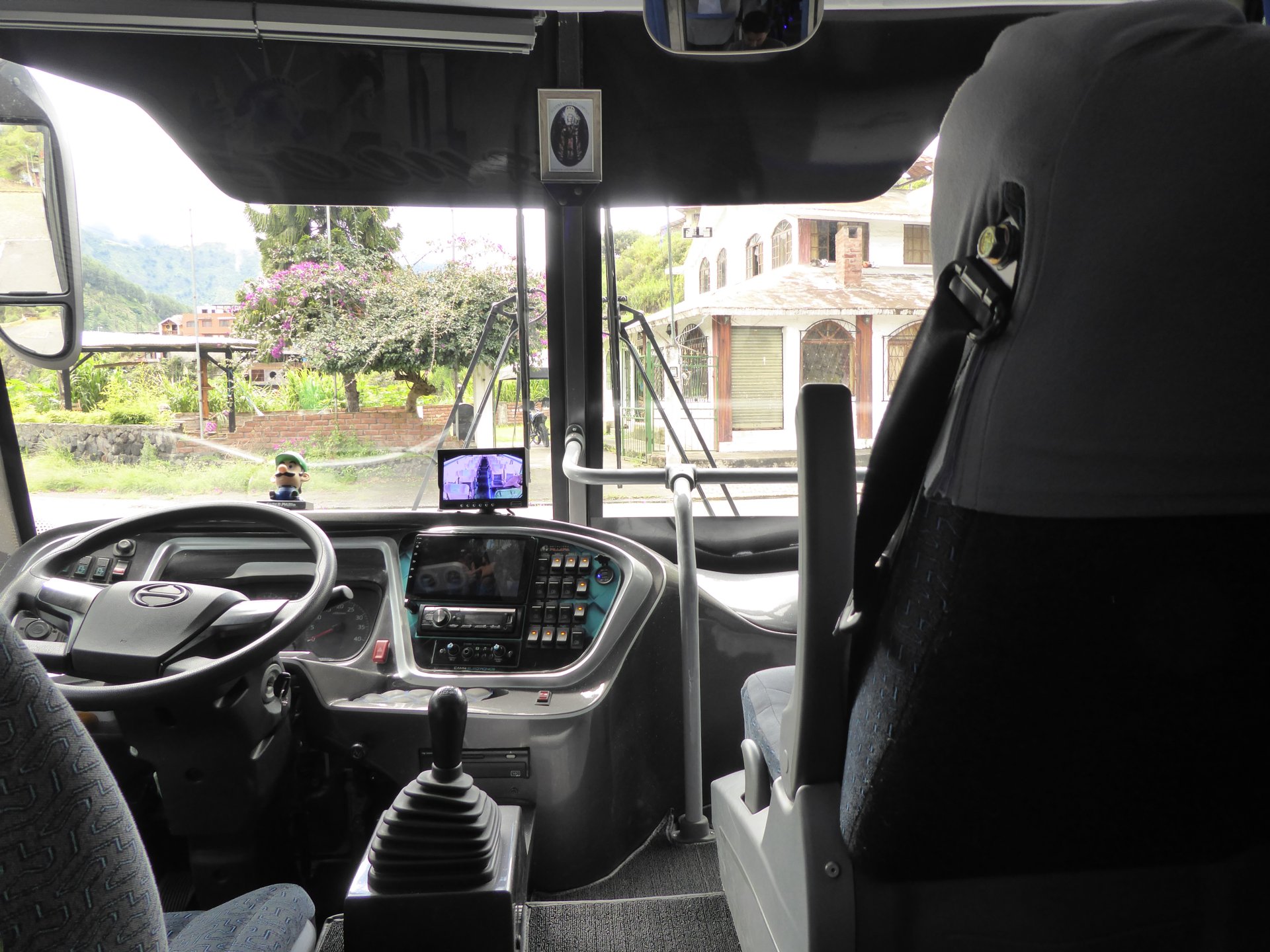 Bus Turistico Capacidad 30 pasajeros